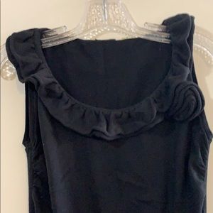 Tahari top